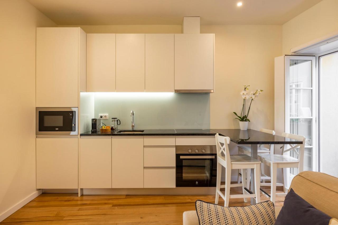 Bright Studio With Terrace Porto Luaran gambar